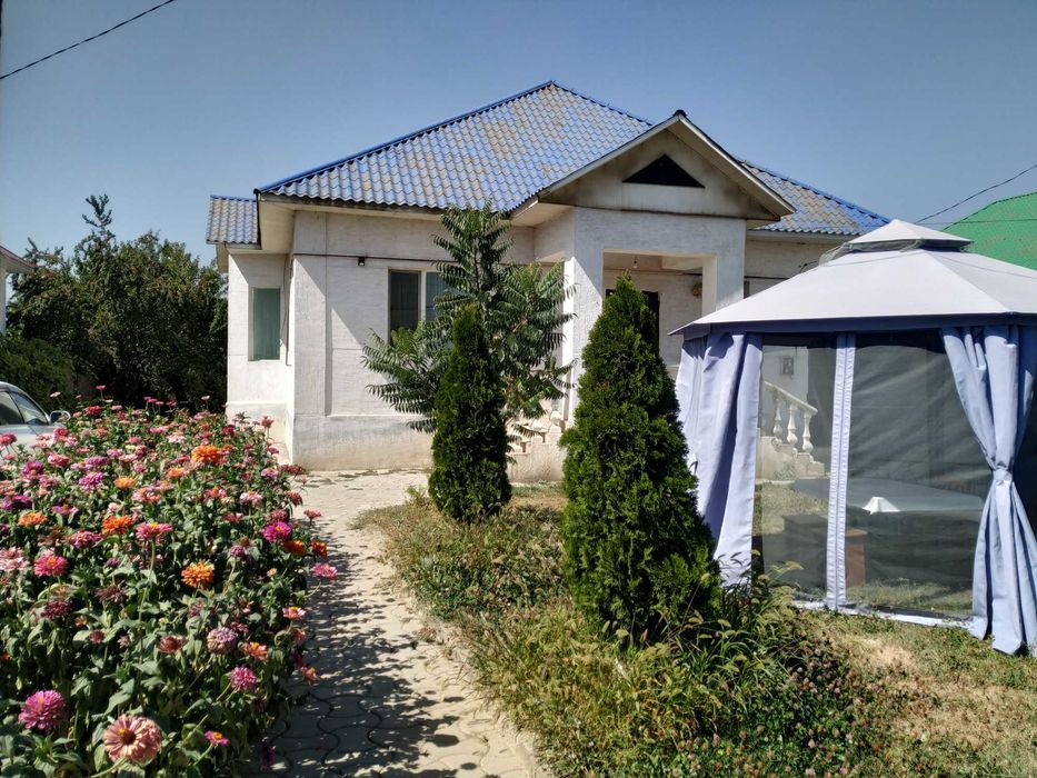 Продам дом в поселке Абай