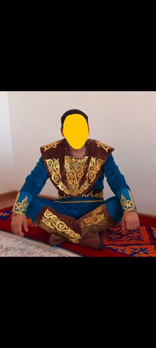 Костюм национальный