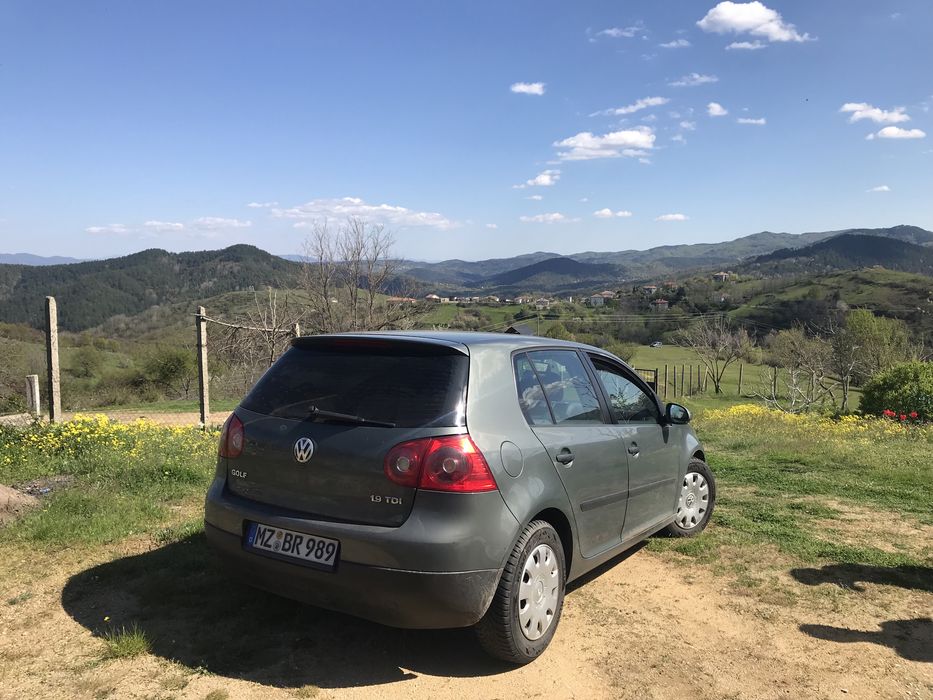 Golf 5  1,9