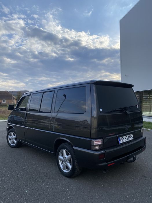 VOLKSWAGEN Multivan 2002 — imagine 5