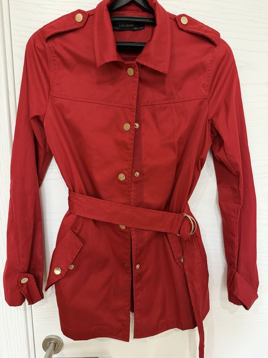 Куртка zara 5000 тг