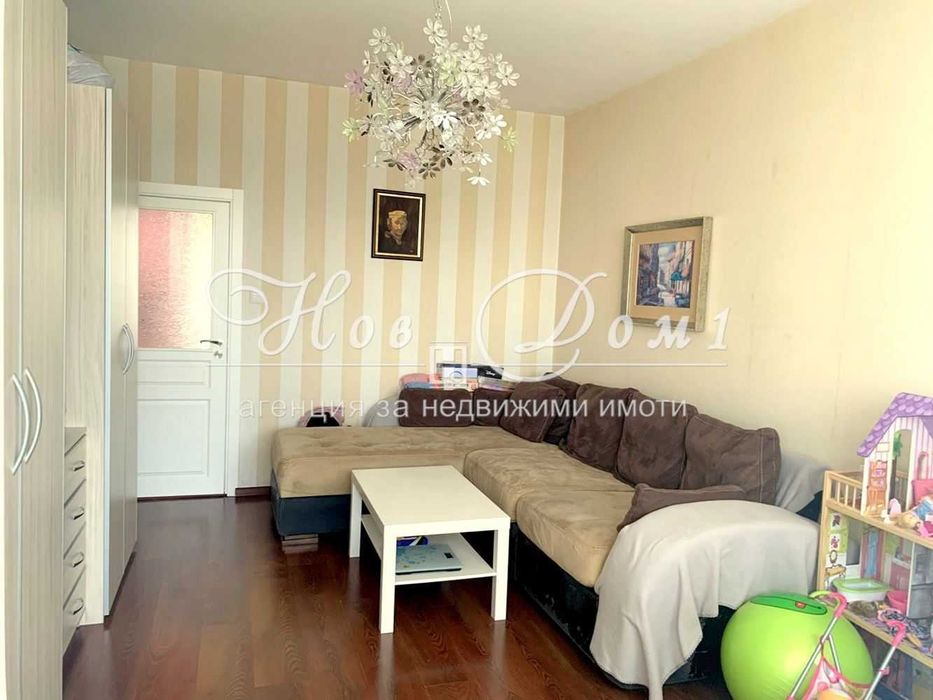 Продава се Двустаен апартамент в Варна, Младост 1 - 62 кв.м за 2096 €/кв.м - Снимка #1