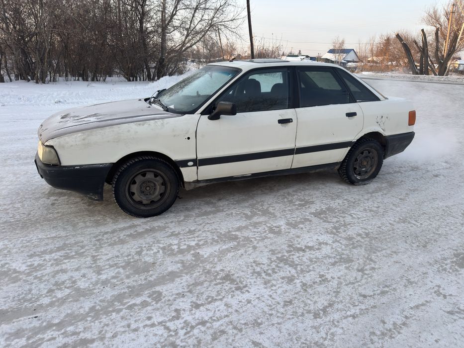 Ауди на полном ходу