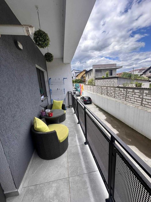 Apartament 3 camere ostroveni