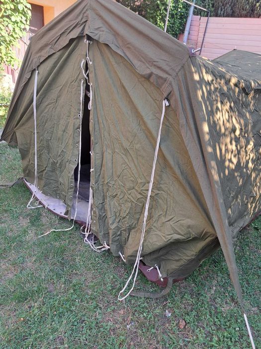 Aragaz Camping cu butelie, cort de 4 persoane