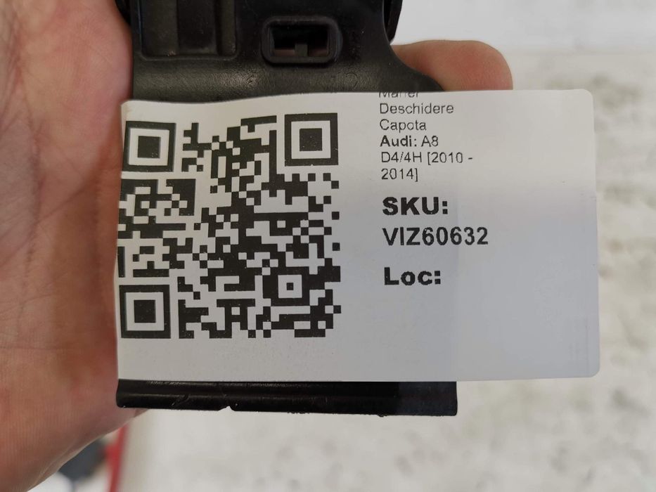 Ауди А8 / Audi A8 [ - ] Оригинален капак за отваряне, в добро състояни