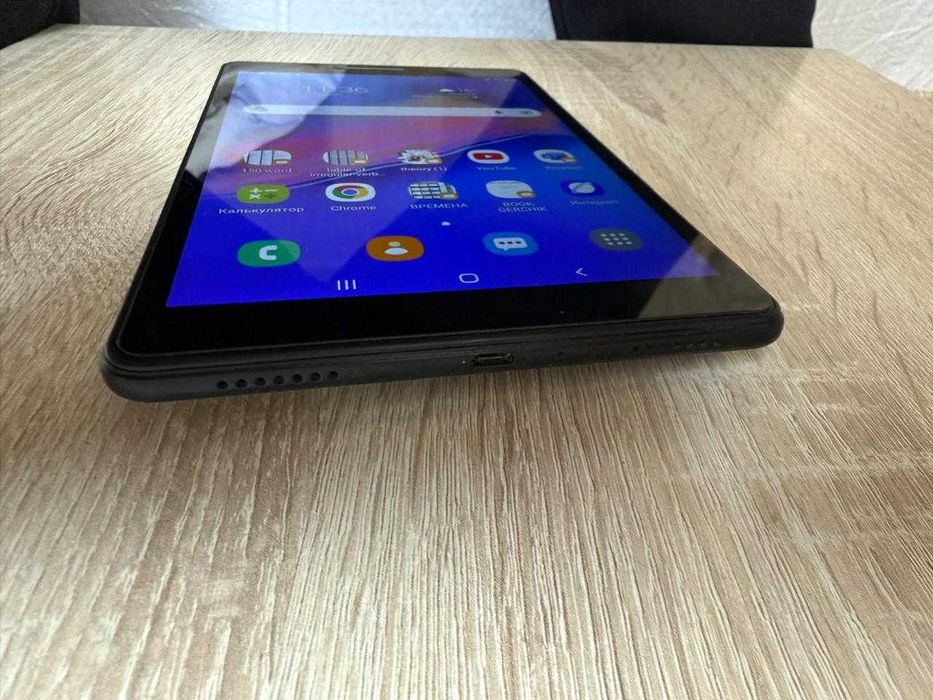 планшет Samsung Tab A