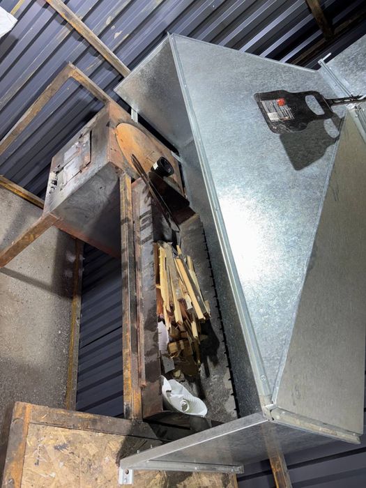 Продаеться шашлычная зона