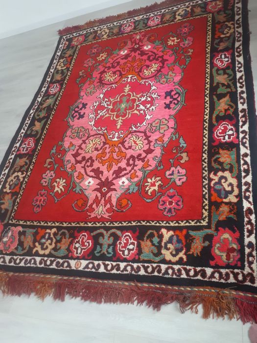 Продам ковёр ручной работы!