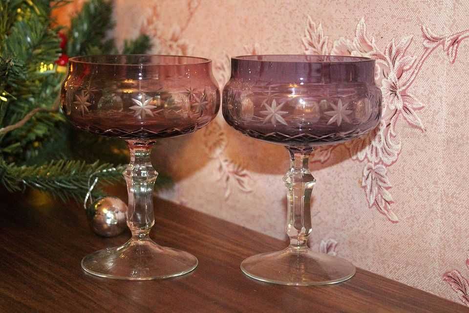 Красивые фужеры для шампанского. 6 штук. Редкий цветной хрусталь