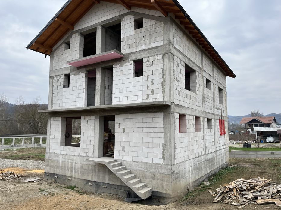 Vand sau caut partener