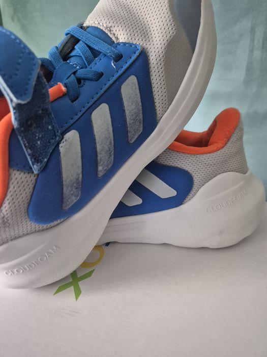 Icaltaminte adidas copii nr 35