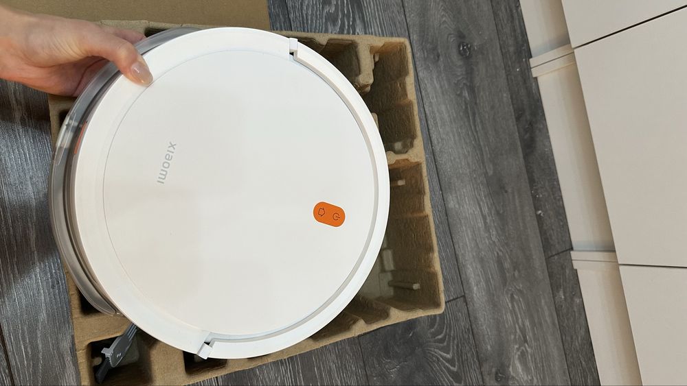 Робот-пылесос Хіт Robot Vacuum E5