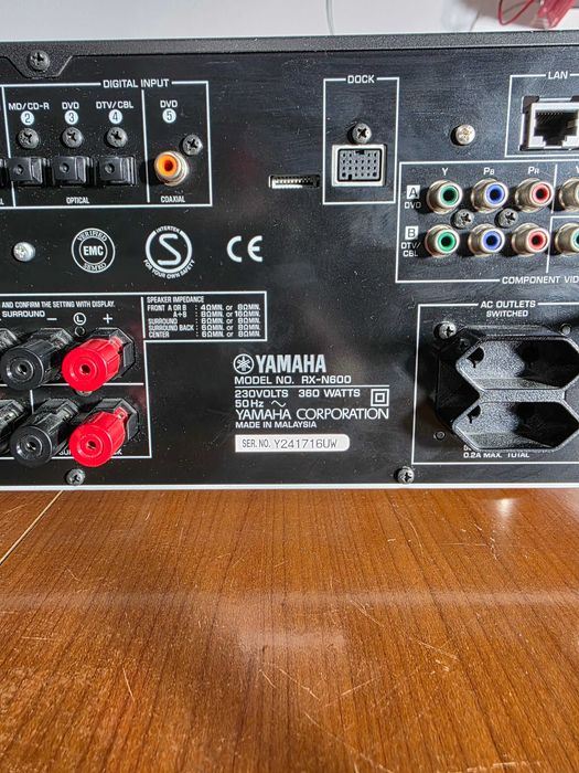 Superb Receiver Yamaha model: RX-N600. in stare perfecta + Telecomanda