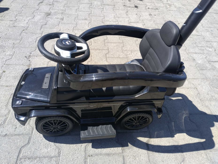 MERCEDES Кола за яздене с дръжка Mercedes-benz G350d черен