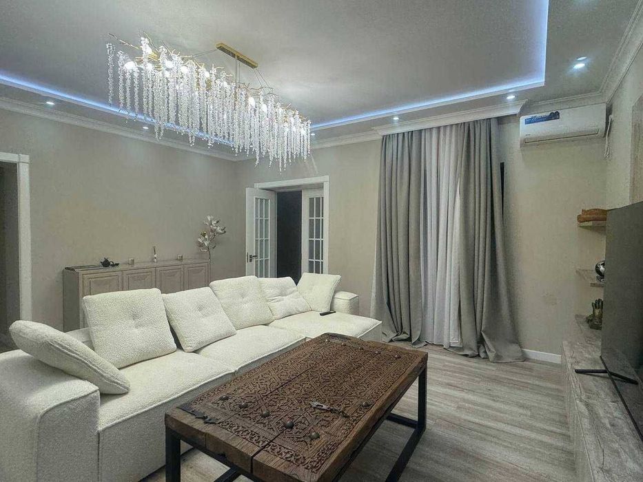 СРОЧНО Сдается шикарный дом рядом с махаллей Амир Темур ( н395 )