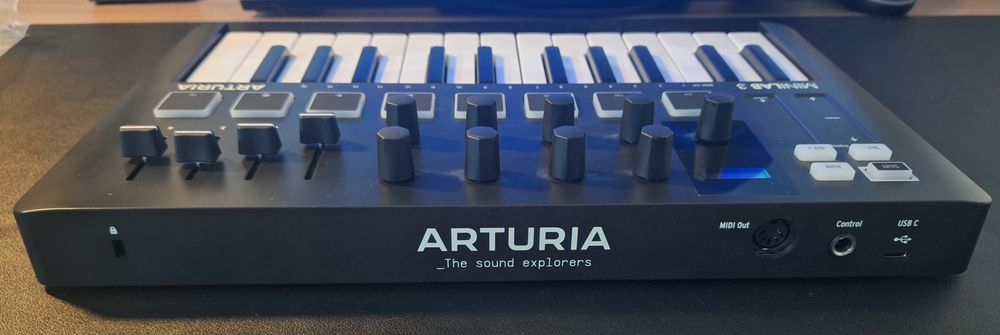 MIDI-клавиатура Arturia MiniLab 3 Black