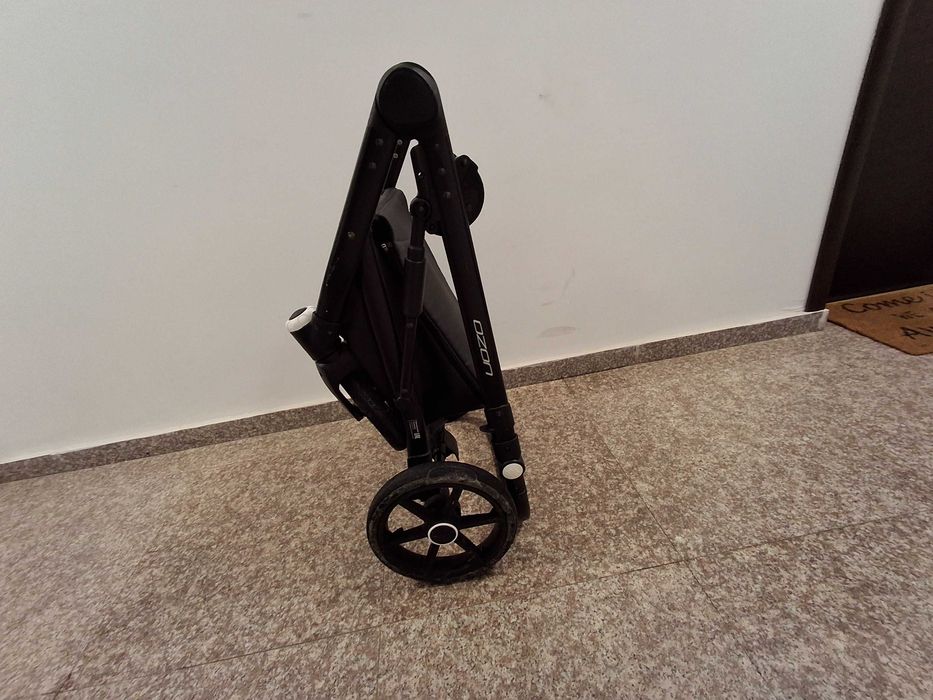 Se vinde cărucior pentru copii