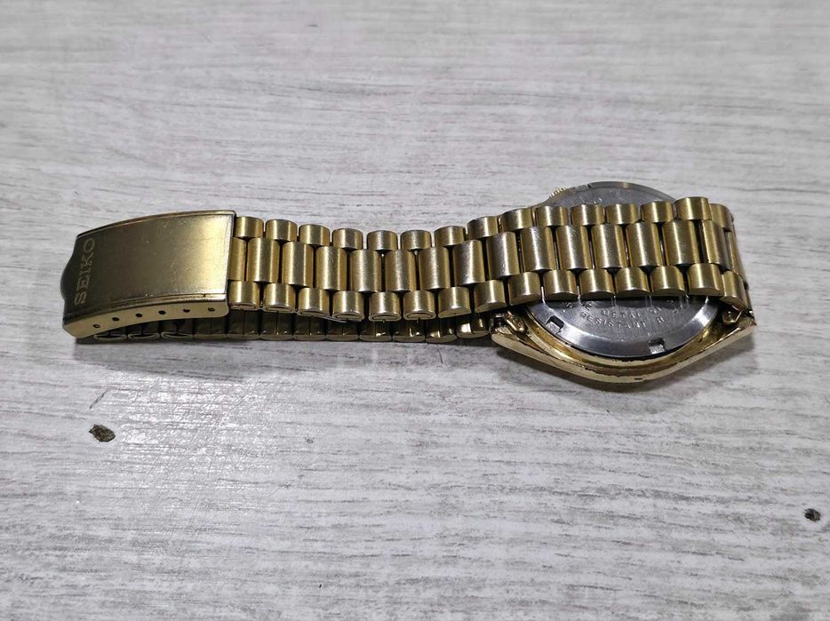 Seiko 5 Automatic 7009-8000 Day/Date Vintage