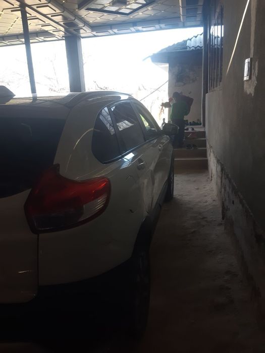 Lada X ray 2019yil 48000 probeg