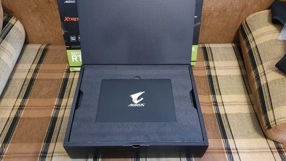 Placa video Gigabyte AORUS RTX 2080 XTREME, 8GB GDDR6, 256-bit, GAMING