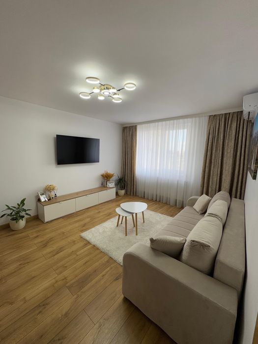 Apartament 3 camere Craiovei