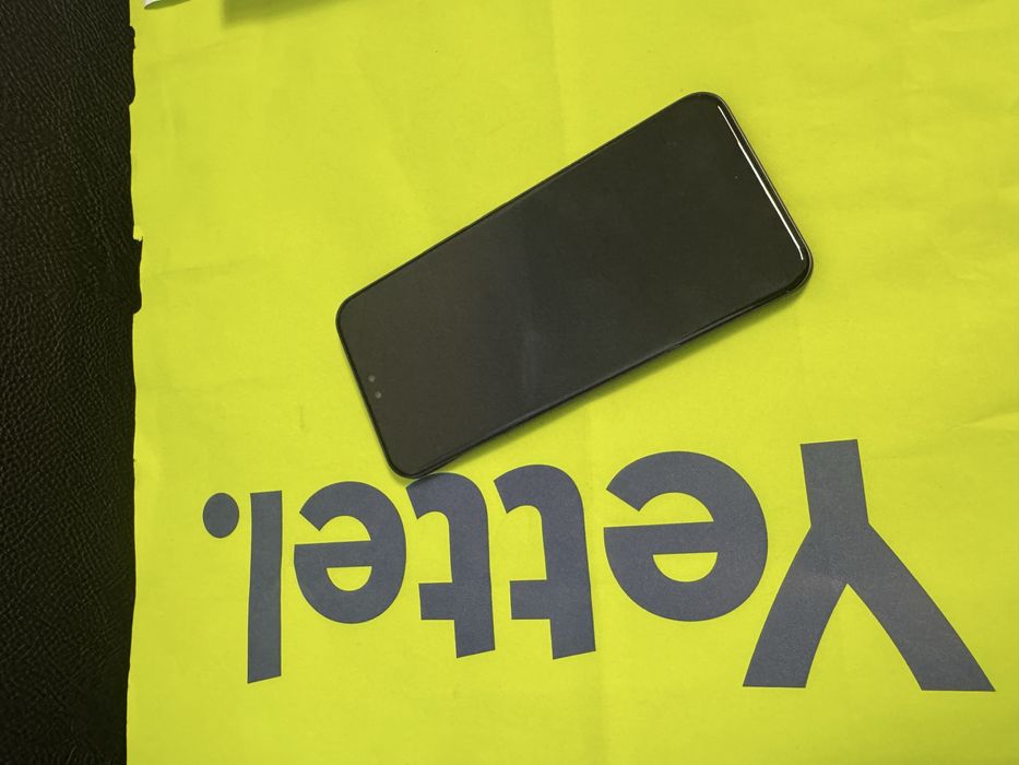 ЧИСТО НОВ 256GB Honor 400 Pro 5G Гаранция Yettel 2028г. Black | Черен