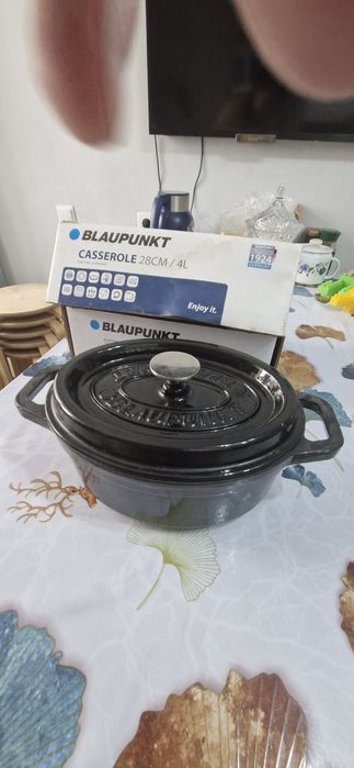 Чугунные казан кастрюля