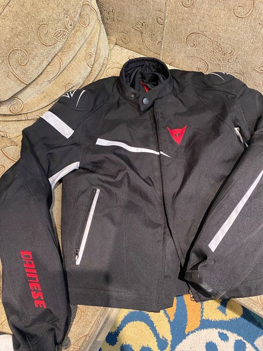 Моторджийско яке Dainese