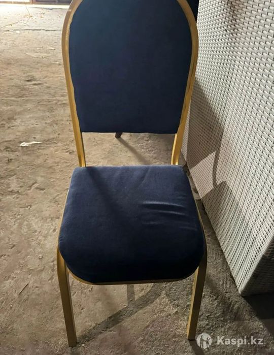 Стулья продам в количестве 25 шт