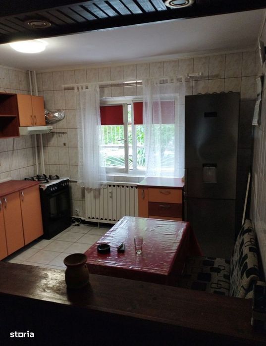Brancoveanu/Metrou-Apartament 3 camere de inchiriat