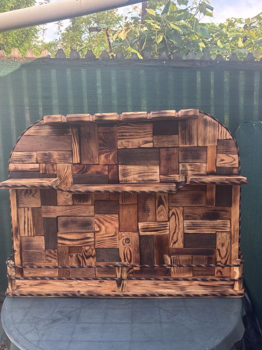 Suport rustic pentru bauturi