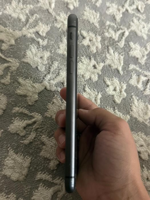 iPhone 11 состаяние хароший