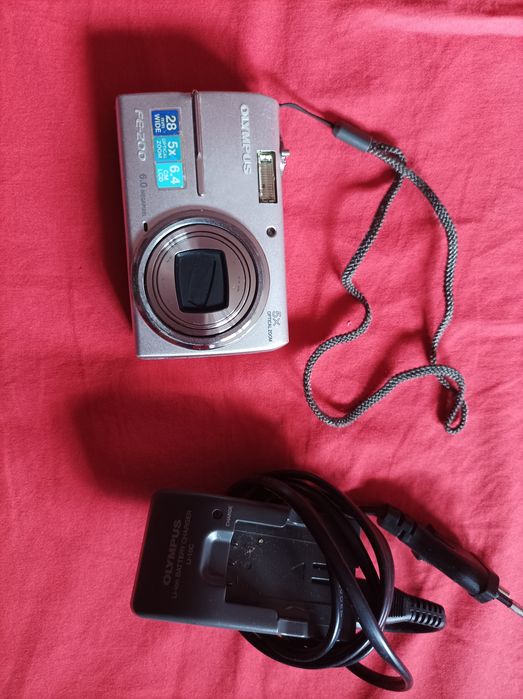 Фотоапарат ОЛИМПУС