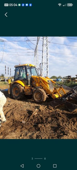 Lucrari Buldo excavator mini excavator pământ galben nisipos umplutura