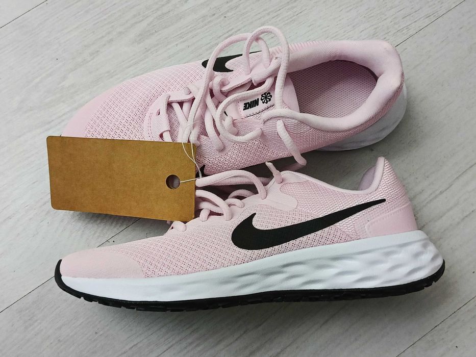 Маратонки Найк от Холандия