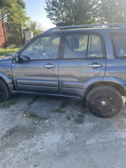 Suzuki Grand Vitara