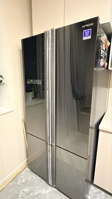 Холодильник hitachi