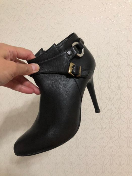 Продам полу ботинок