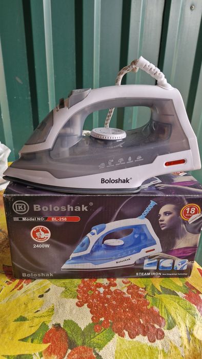Продам утюг новый