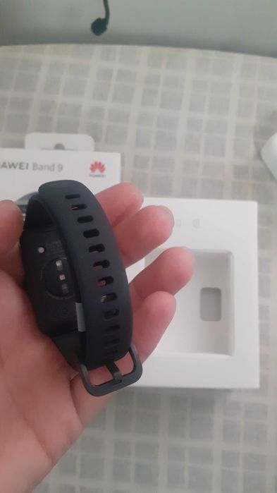 Huawei Band 9. 100% original. Huawei kompaniyasi shaxsan uzi bergan