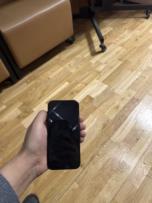 Айфон 15 про с каробкой