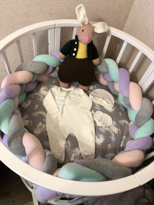 Детская кроватка