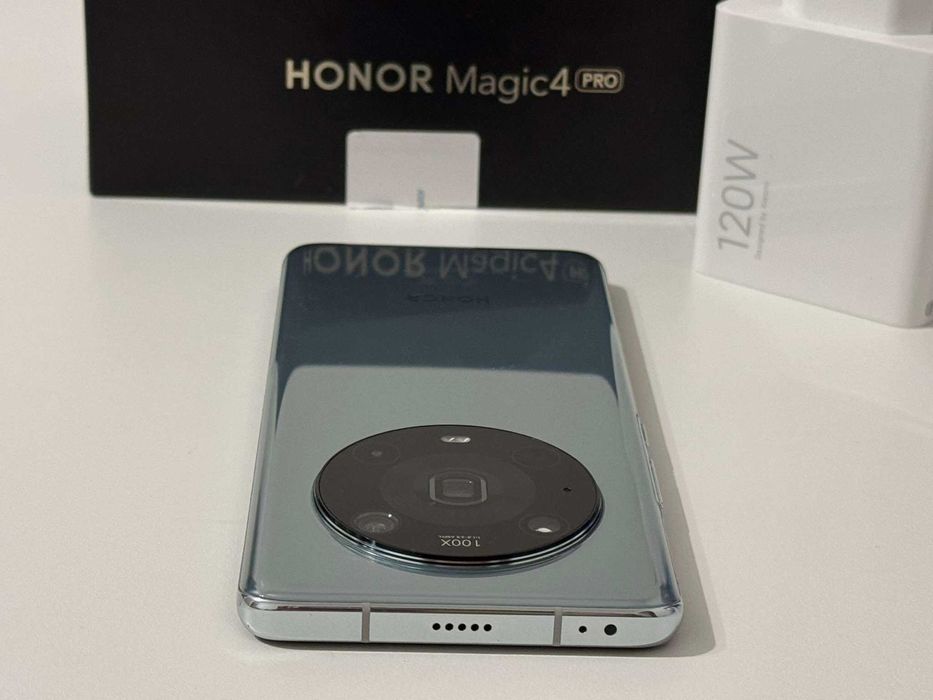 Бартер!Като НОВ! Honor Magic 4 Pro 8/256GB Cyan (Зелен) + 120W