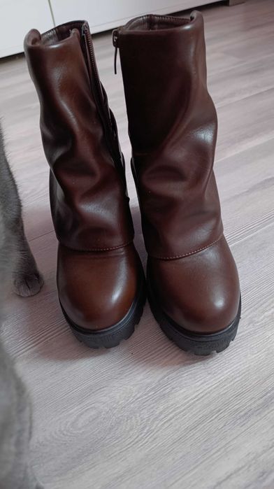 Нови топли боти с ток, пробвани веднъж