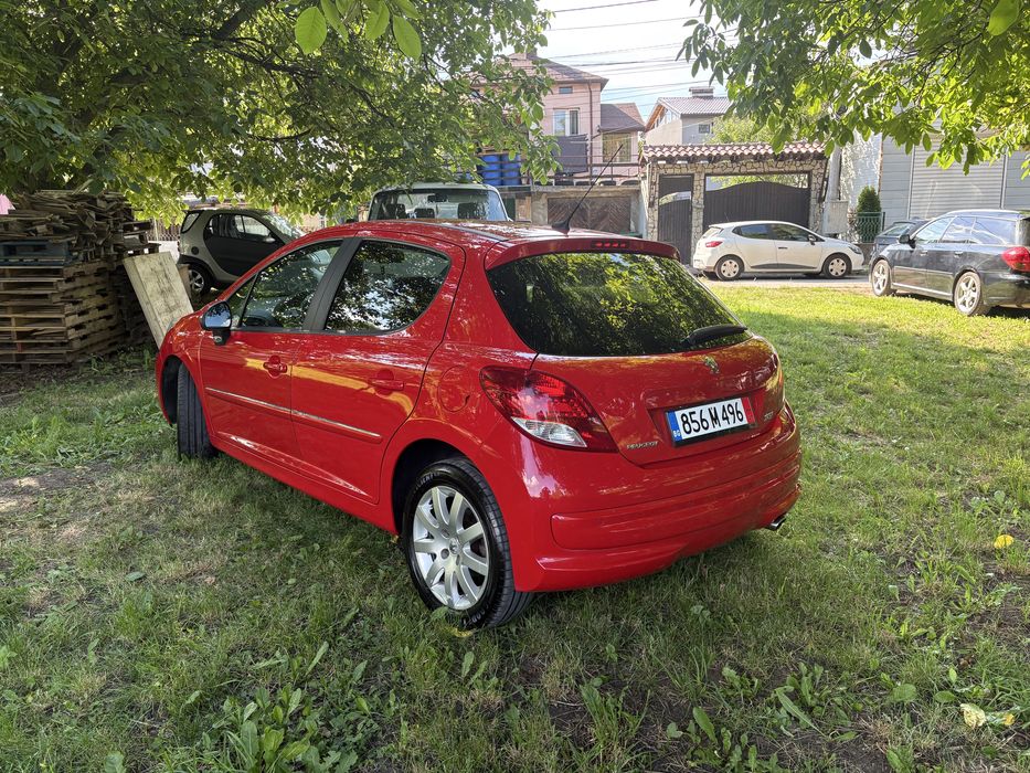 Peugeot 207 2010