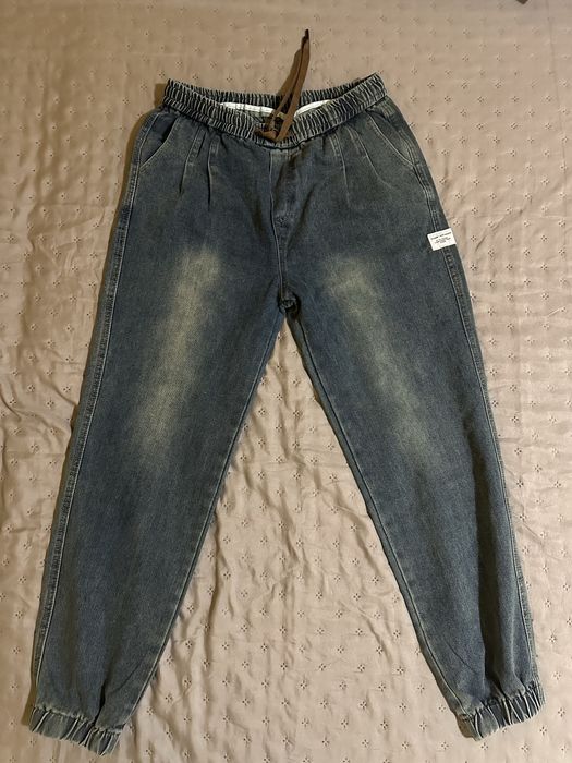 Чисто нови дънки р-р Л