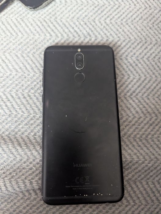 Продам Huawei Mate 10 Lite