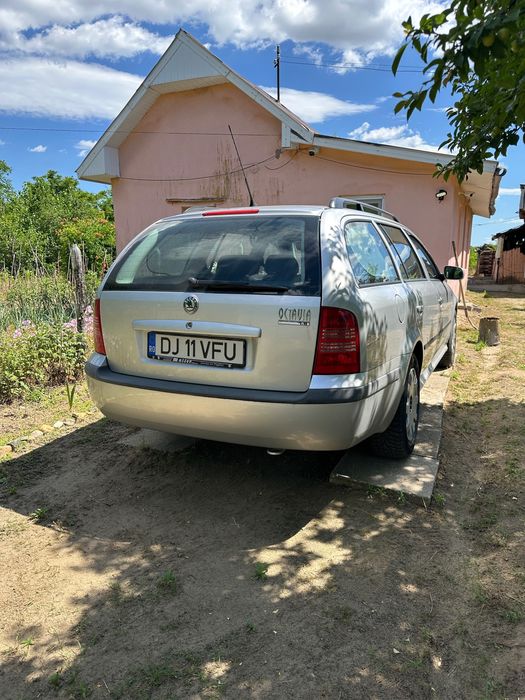 Skoda Octavia 1 1.6 SR