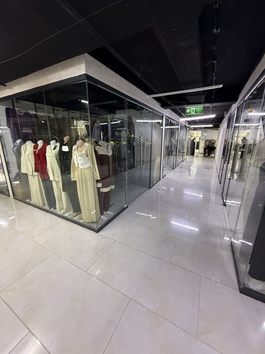 АБУ САХИЙ Тогрисида Alfa Trade Centr 1-ЕТАЖДА 10Кв Магазин Сотилади.